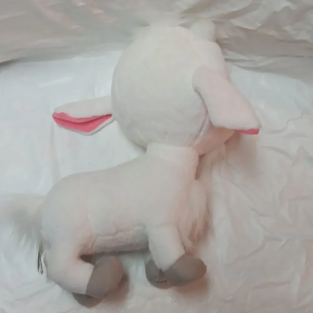 Despicable Me Cute White Goat Plush Toy 10